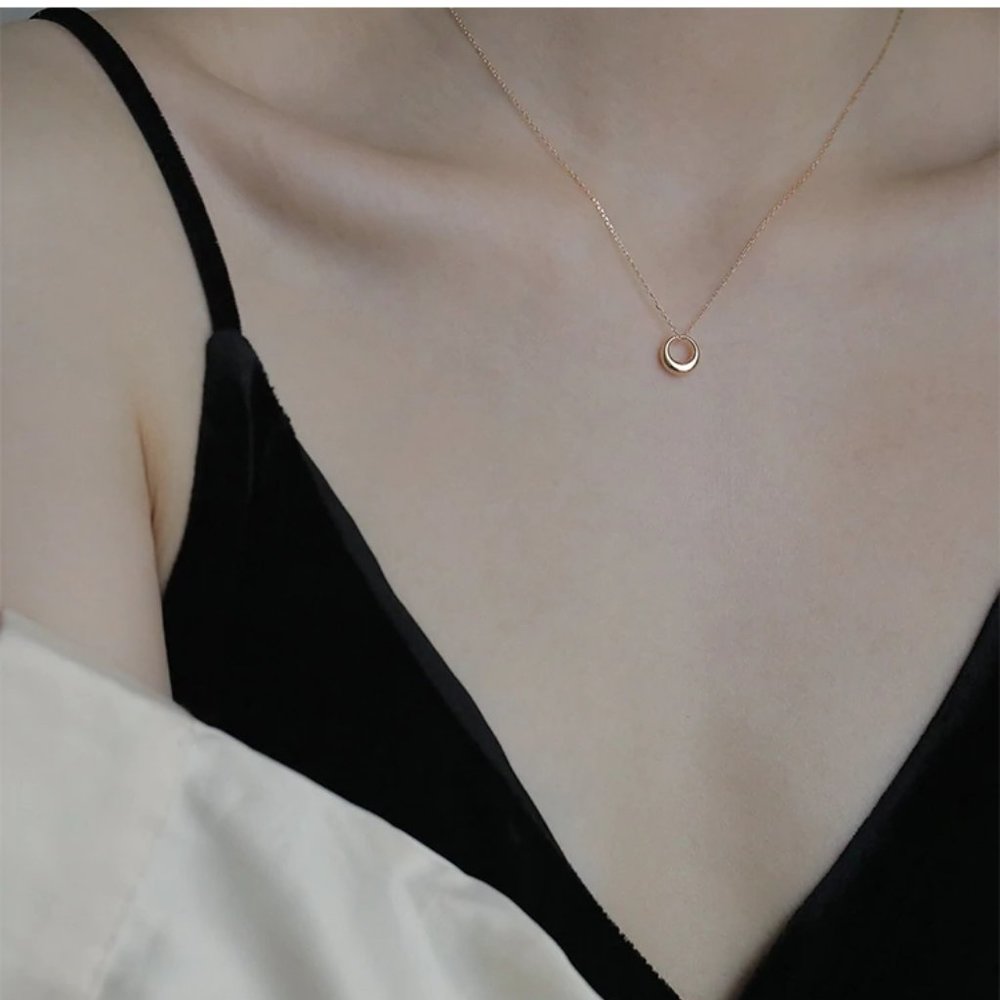 NEW Yellow Gold Round Pendant Chain Necklace - Picture 9 of 11